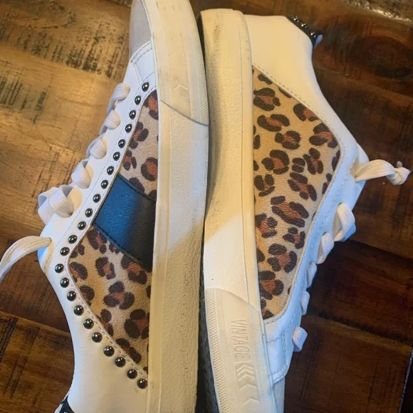 Vintage Havana Dayna Crazy Leopard Studded Leather Sneakers size 10 - Picture 3 of 9
